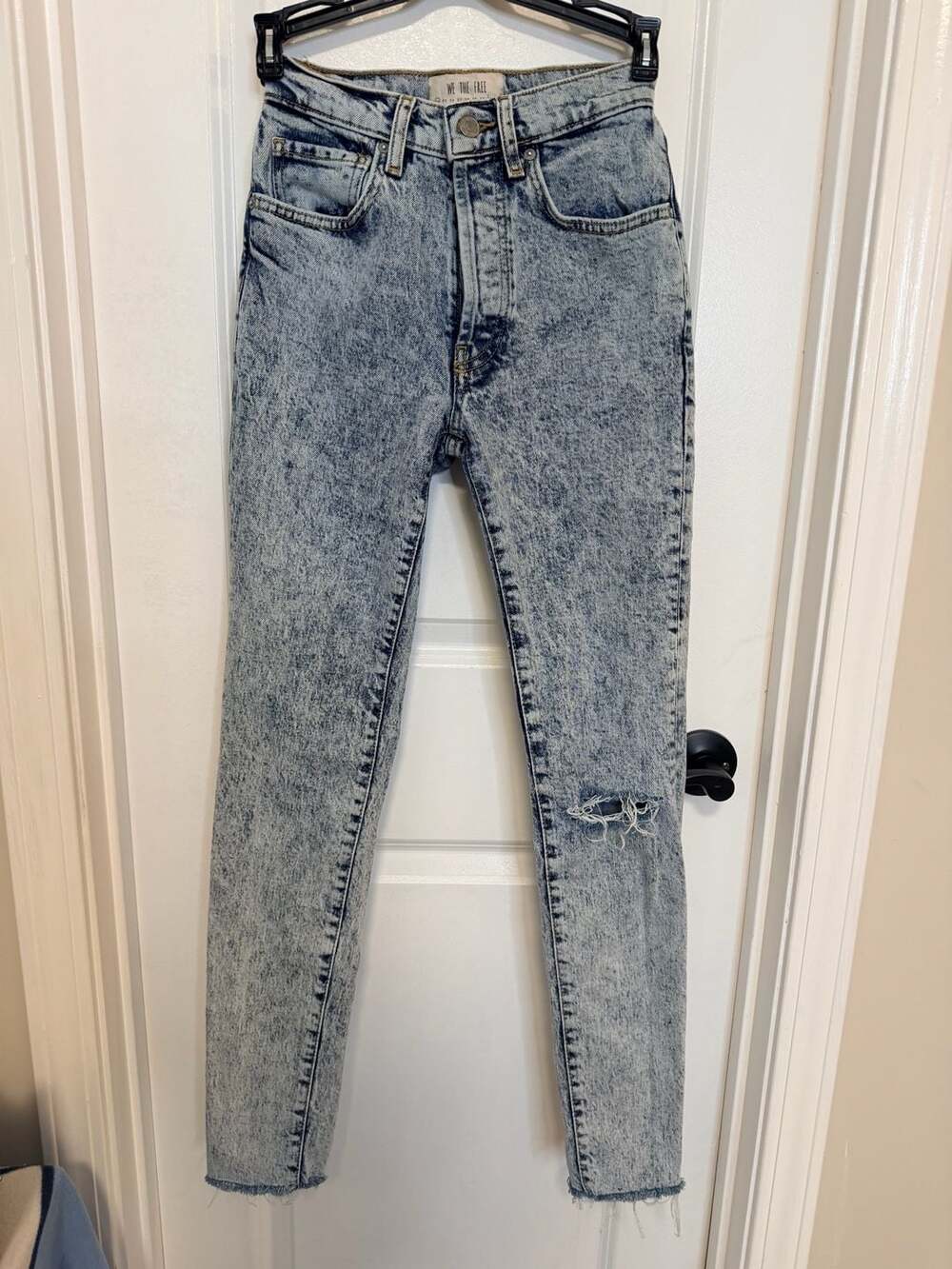 We The Free Stella Skinny Jeans Size 24 Acid Wash Distressed High Waist